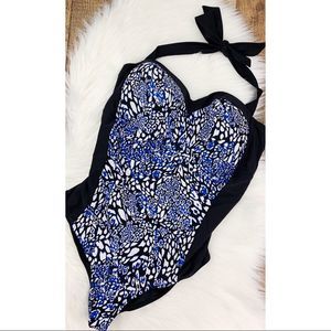 Halter Swim Suit Plus Sz 24W One Piece Black Blue